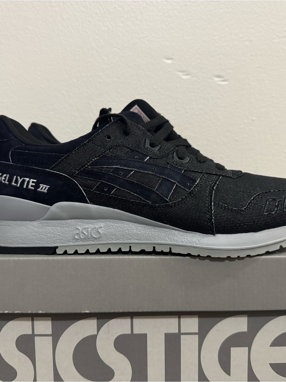 ASICS Gel-LYTE 3 Men’s Size 9.5